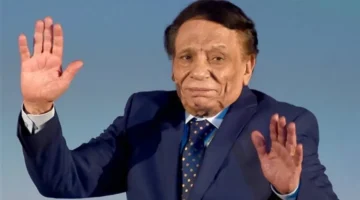 أشرف زكي يوضح.. حقيقة تعرض الفنان عادل إمام لوعكة صحية ونقله إلى المستشفى